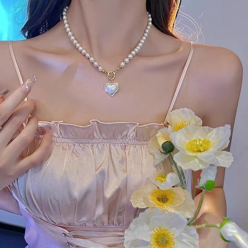 White Pearl Heart Necklace